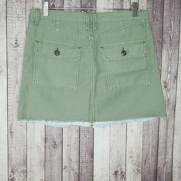 Frame Le Mini Cargo Mix Cotton Fray Hem Denim Skirt in Canteburry NEW Women's 27 - Picture 5 of 10